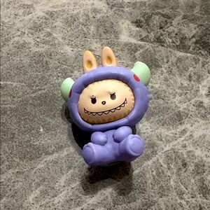 POPMART - Labubu PopBean Figurine